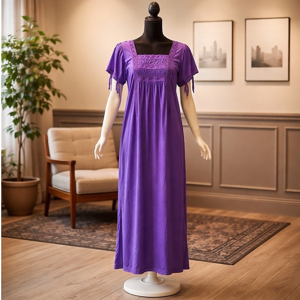 80s VTG Purple Muumuu House Dress Coquette‎ Puff Sleeve Loungewear Regency-style
